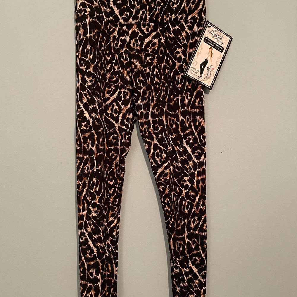 Lysse leopard/cheetah pants sm